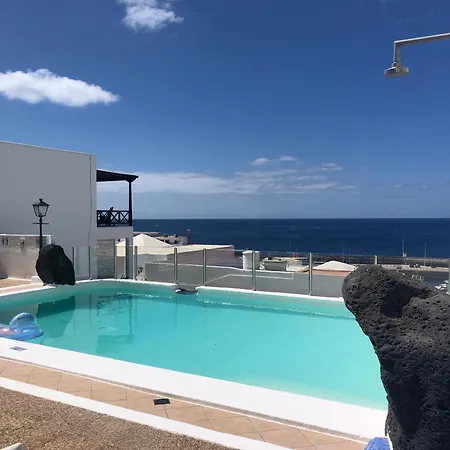 The Blue Dragon By The Port Apartment Puerto del Carmen (Lanzarote)